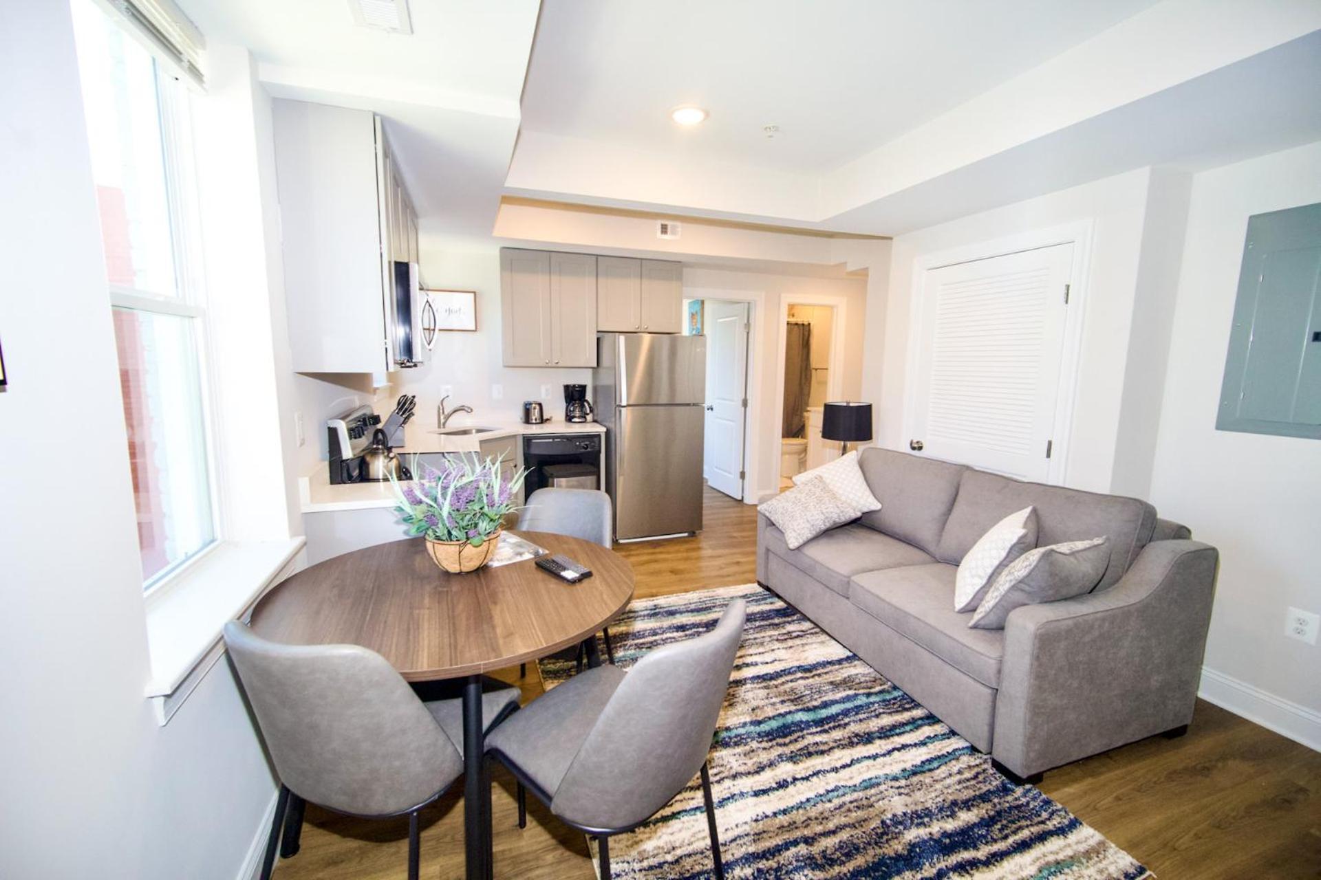 Apartment The Vianny:petite Modern Washington
